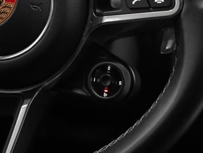 2023 Porsche Cayenne Cayenne GTS (MY23)