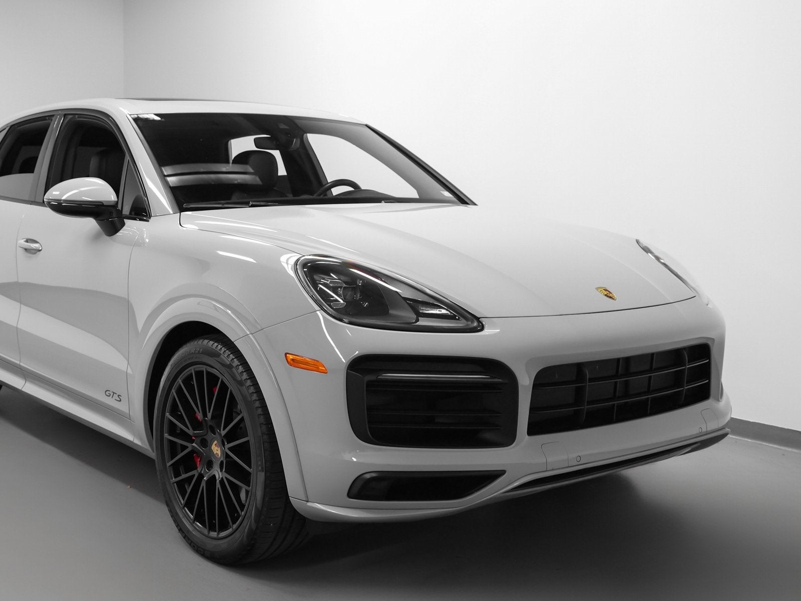 2023 Porsche Cayenne Cayenne GTS (MY23)