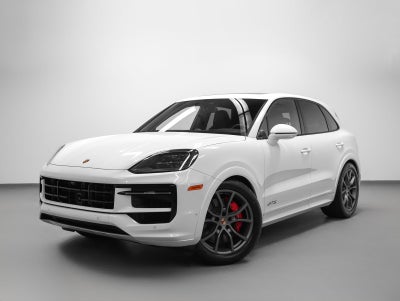 2025 Porsche Cayenne GTS