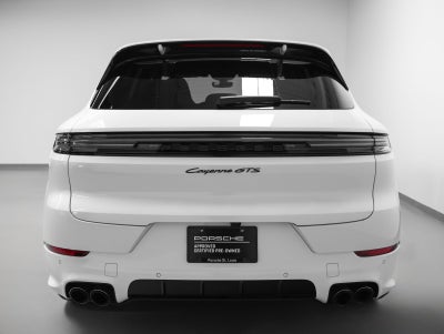 2025 Porsche Cayenne GTS