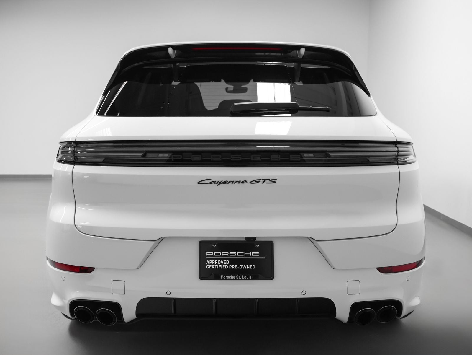2025 Porsche Cayenne GTS