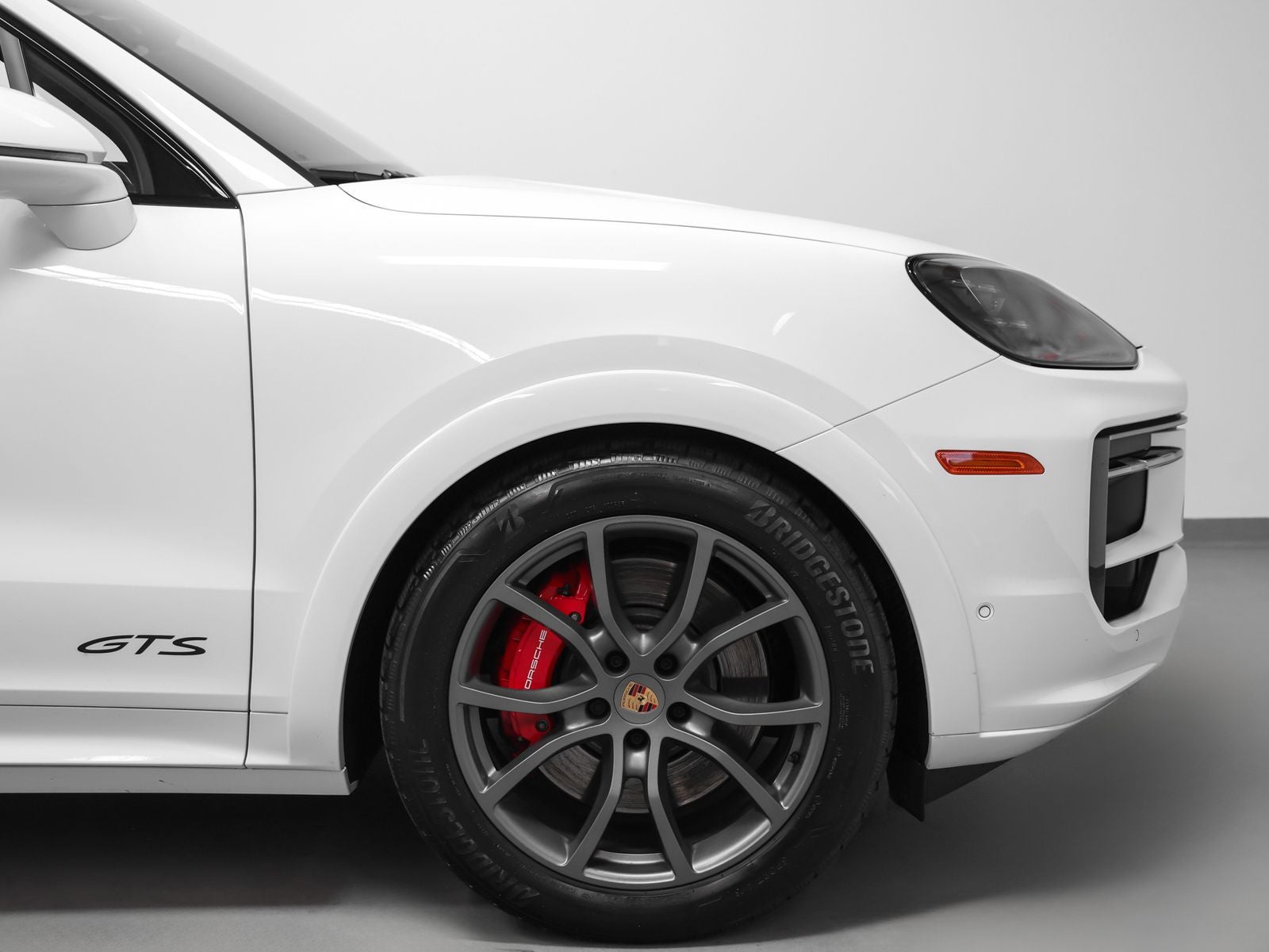 2025 Porsche Cayenne GTS
