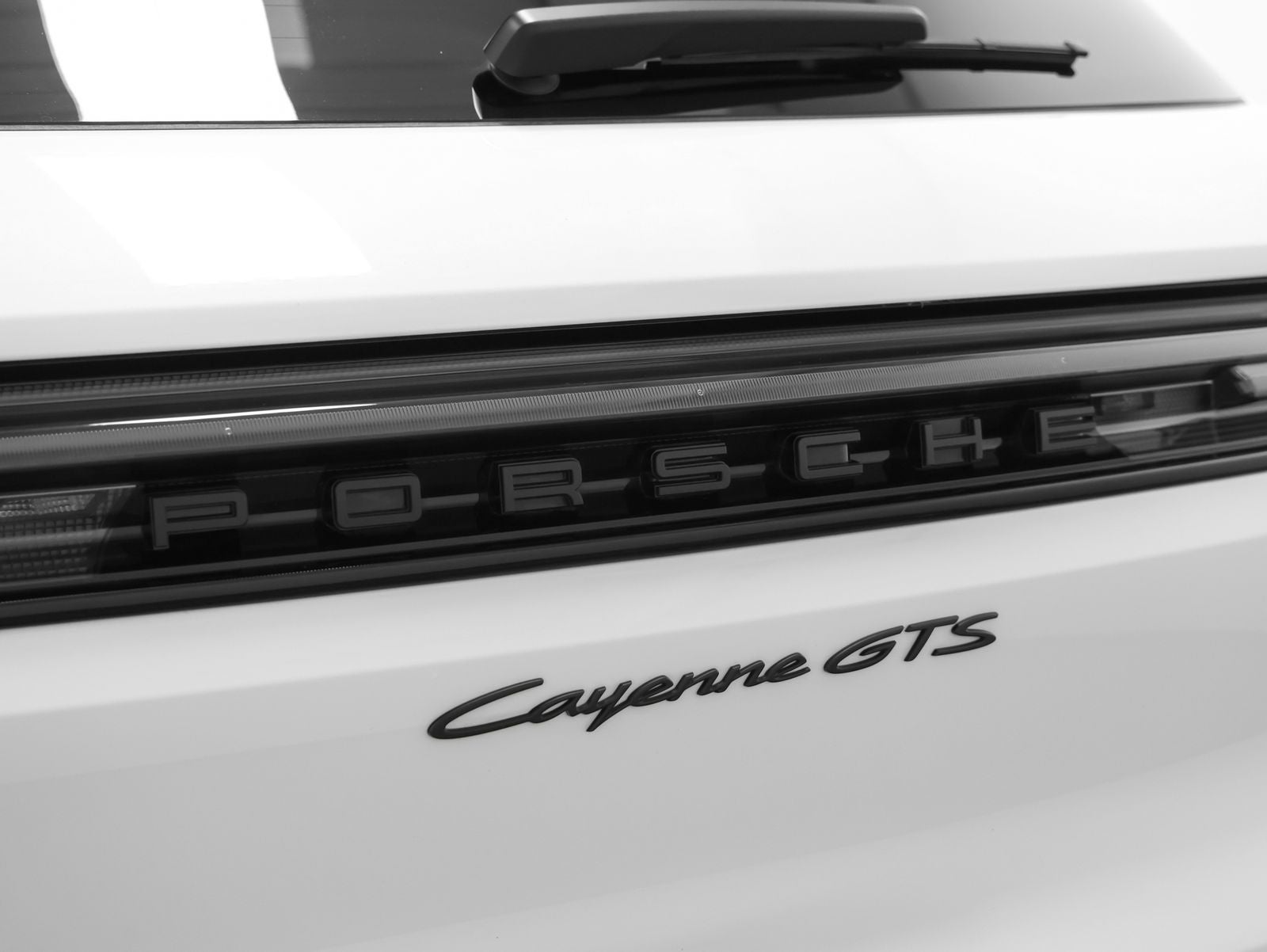 2025 Porsche Cayenne GTS