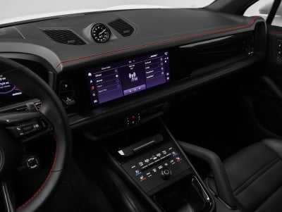2025 Porsche Cayenne GTS