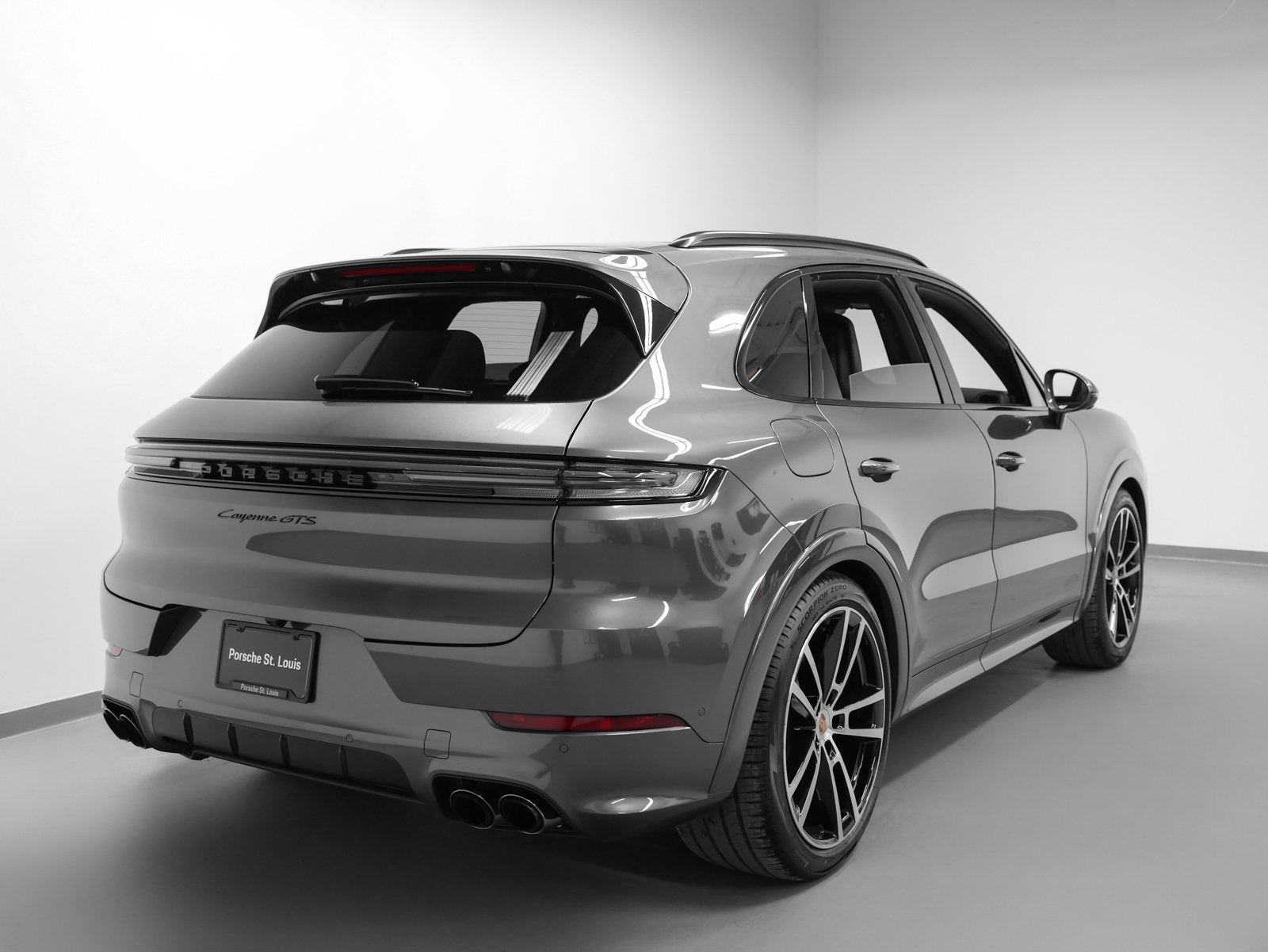 2026 Porsche Cayenne Cayenne GTS