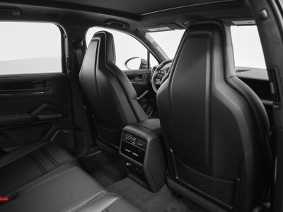 2026 Porsche Cayenne Cayenne GTS