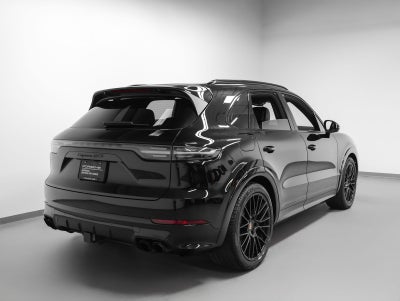 2021 Porsche Cayenne GTS