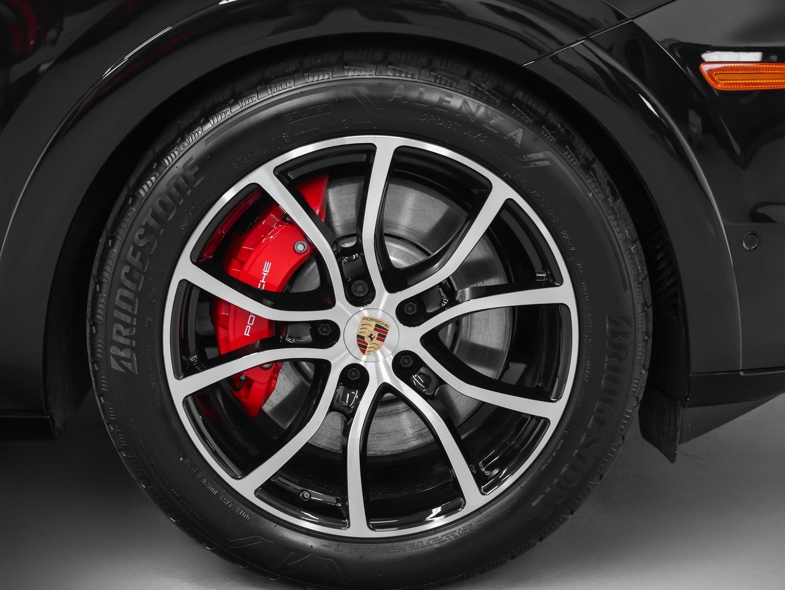 2026 Porsche Cayenne Cayenne GTS