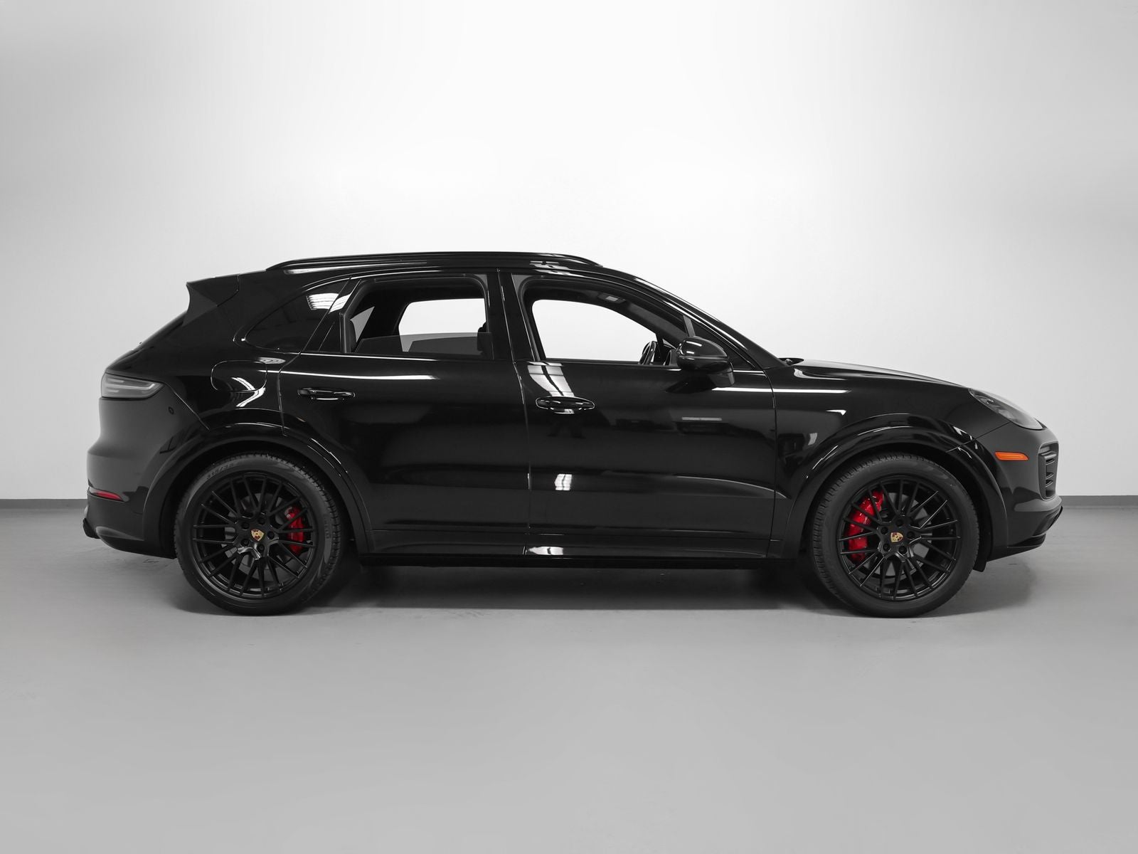 2023 Porsche Cayenne GTS