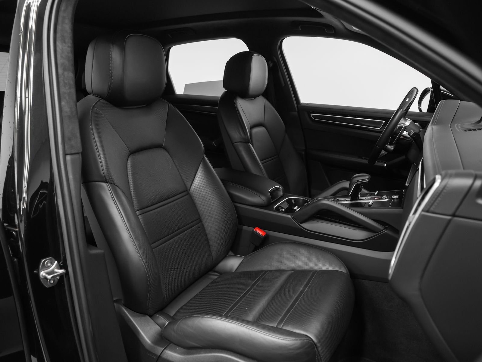 2023 Porsche Cayenne GTS