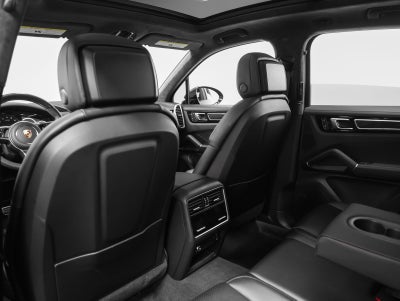 2023 Porsche Cayenne GTS