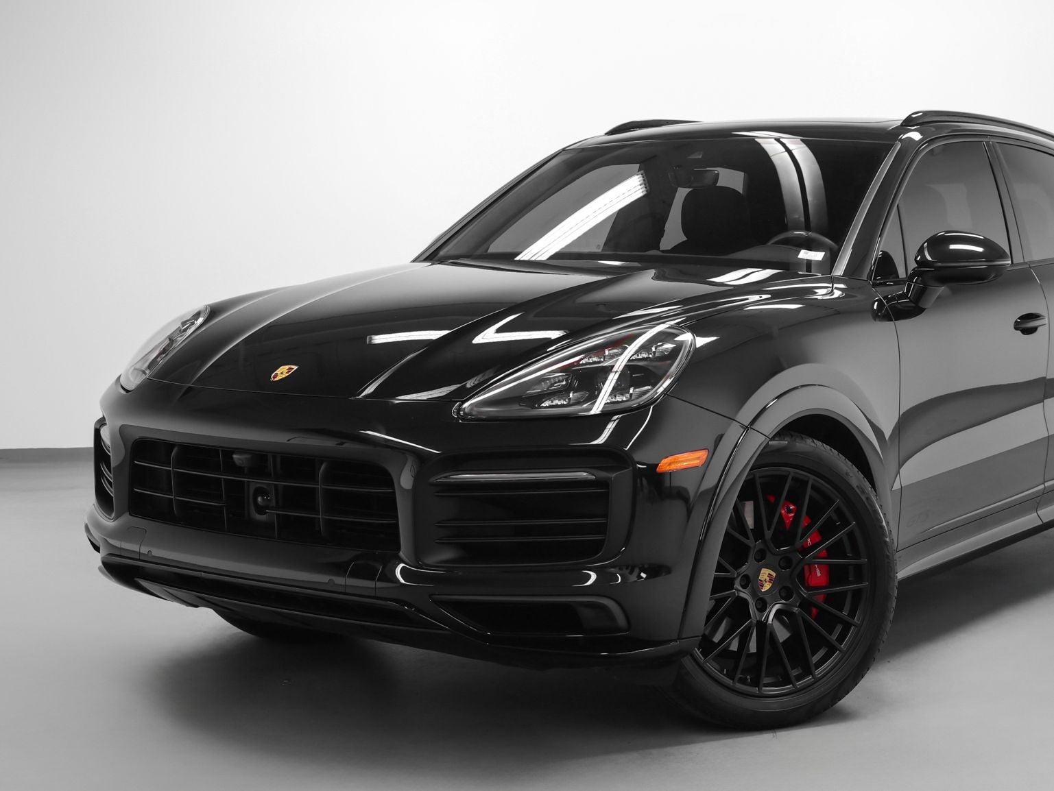 2023 Porsche Cayenne GTS
