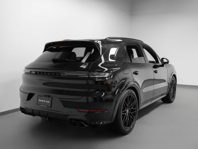 2026 Porsche Cayenne GTS