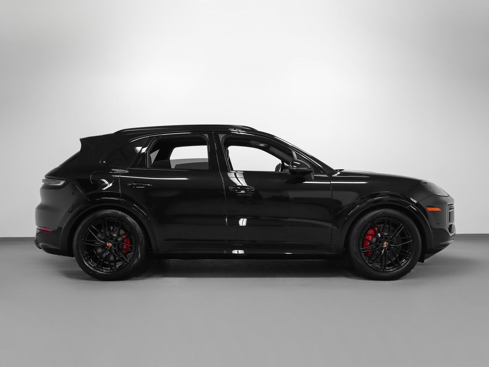 2026 Porsche Cayenne GTS