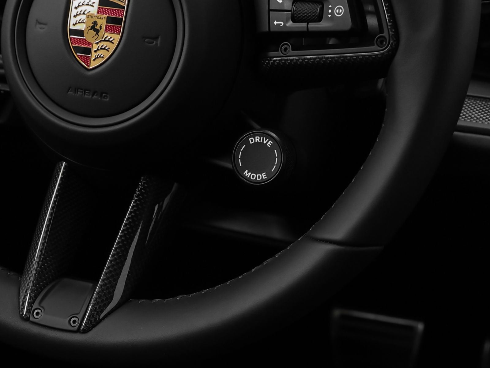 2026 Porsche Cayenne GTS