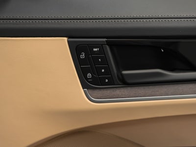 2026 Porsche Cayenne Cayenne GTS
