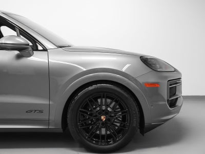 2026 Porsche Cayenne Cayenne GTS