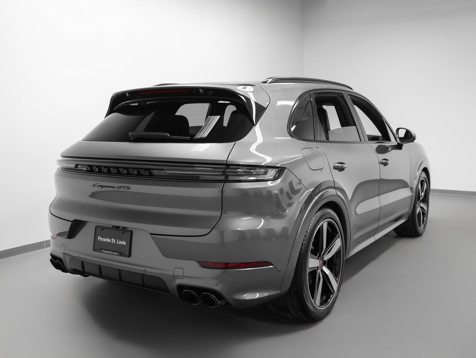 2026 Porsche Cayenne Cayenne GTS