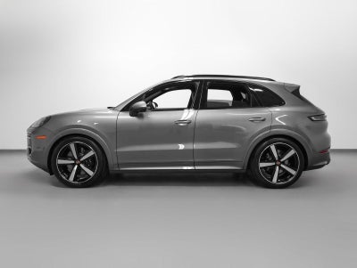 2026 Porsche Cayenne Cayenne GTS