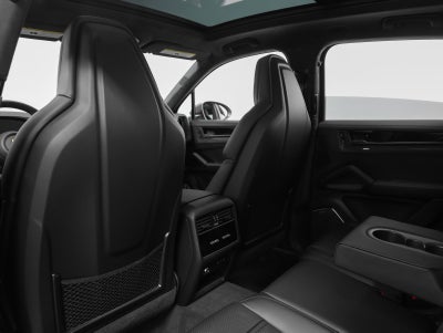 2026 Porsche Cayenne Cayenne GTS