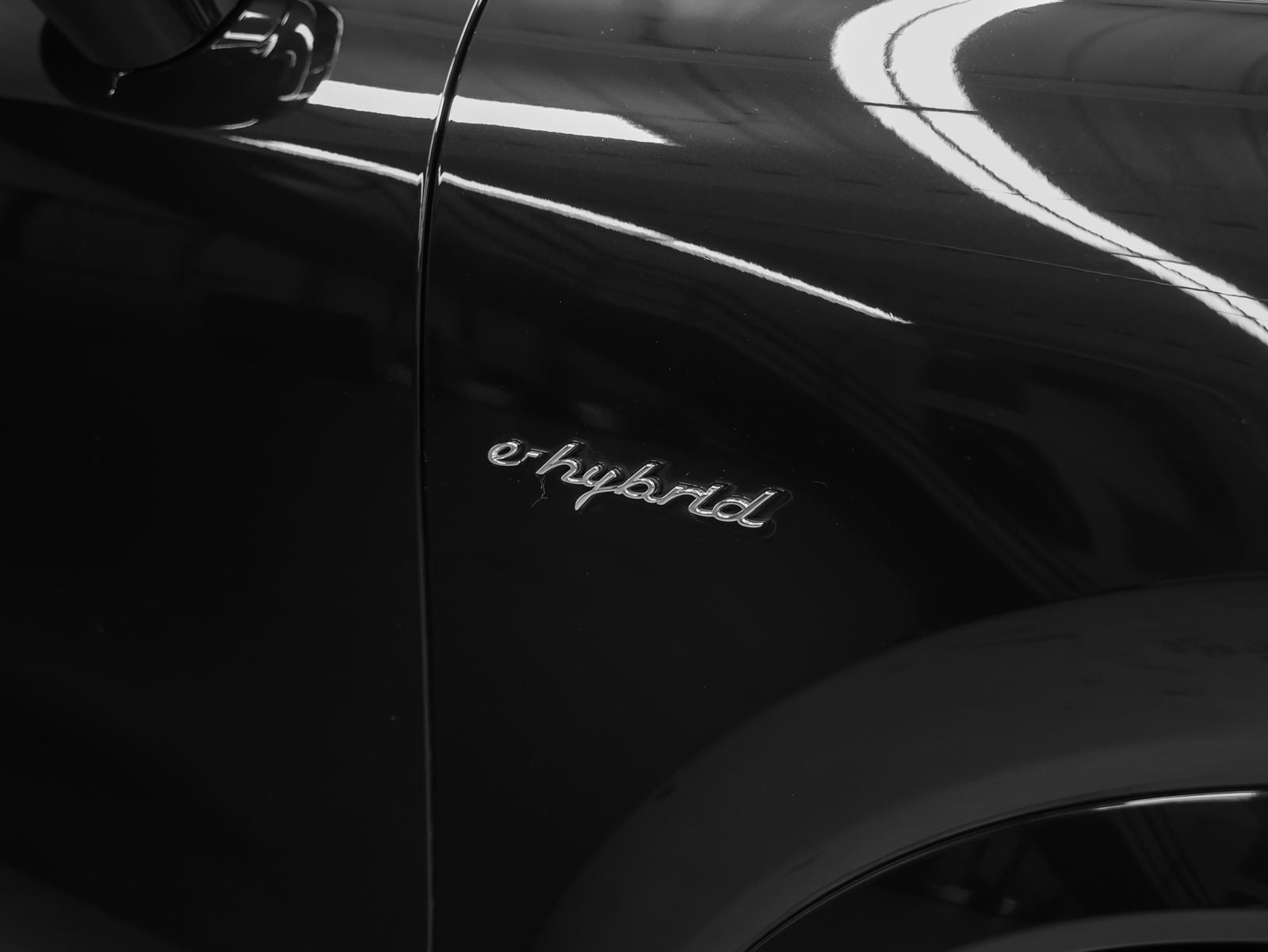 2023 Porsche Cayenne Cayenne Turbo S E-Hybrid (MY23)