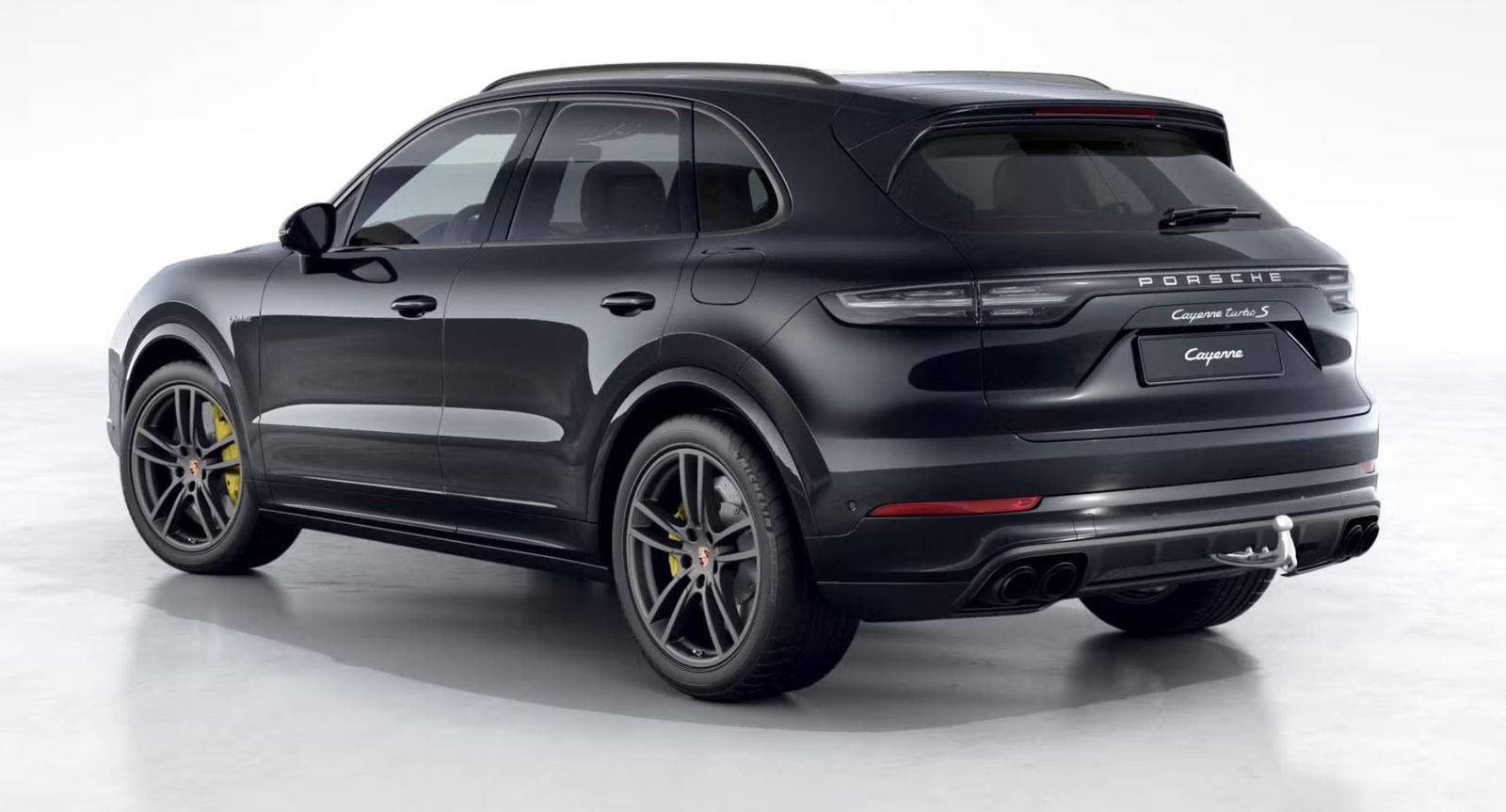 2023 Porsche Cayenne Turbo S E-Hybrid