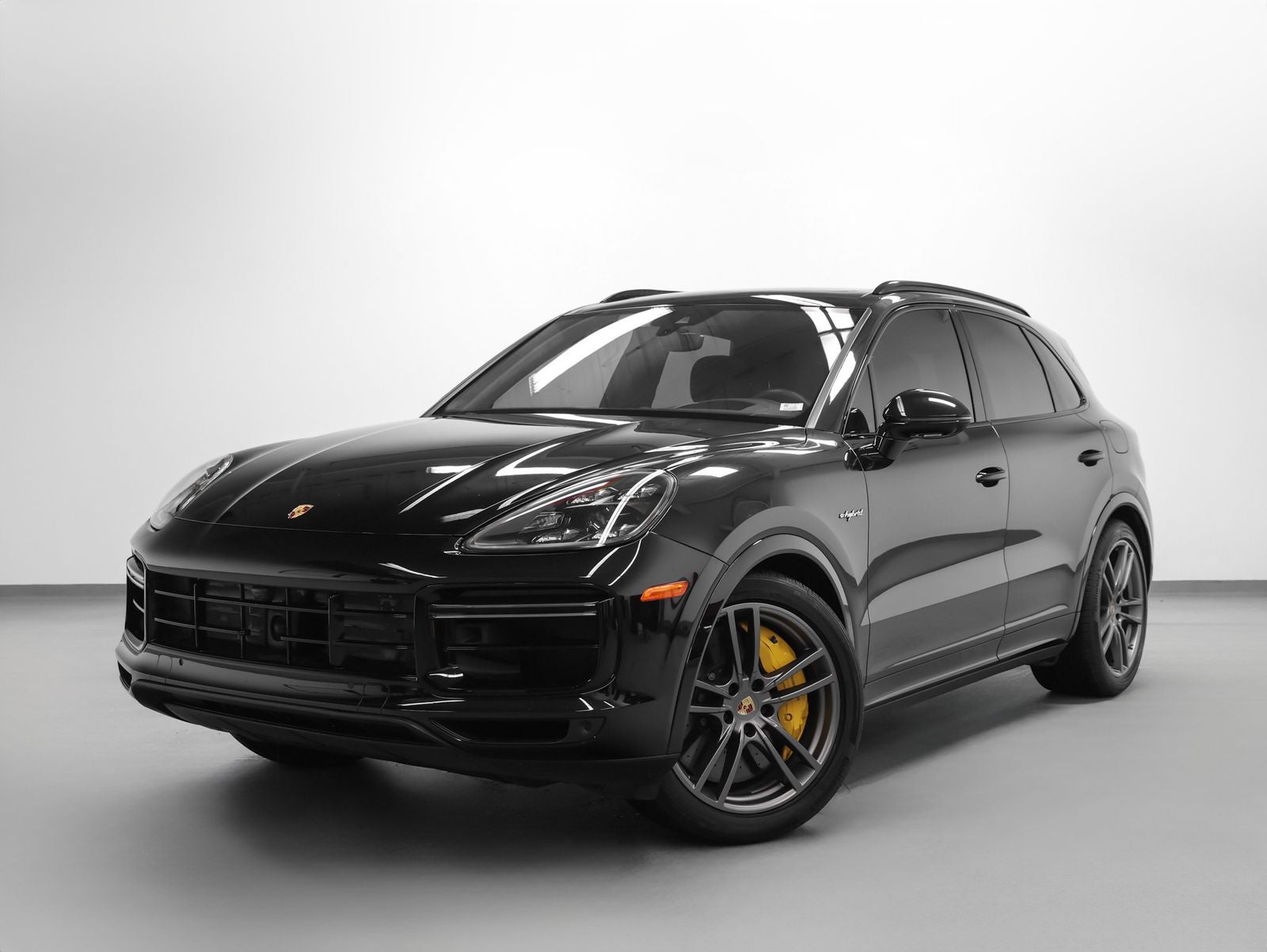 2023 Porsche Cayenne Cayenne Turbo S E-Hybrid (MY23)