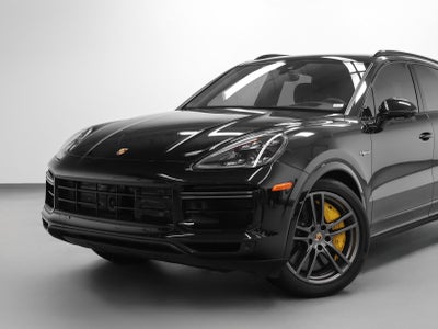 2023 Porsche Cayenne Cayenne Turbo S E-Hybrid (MY23)