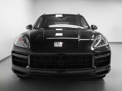 2023 Porsche Cayenne Cayenne Turbo S E-Hybrid (MY23)