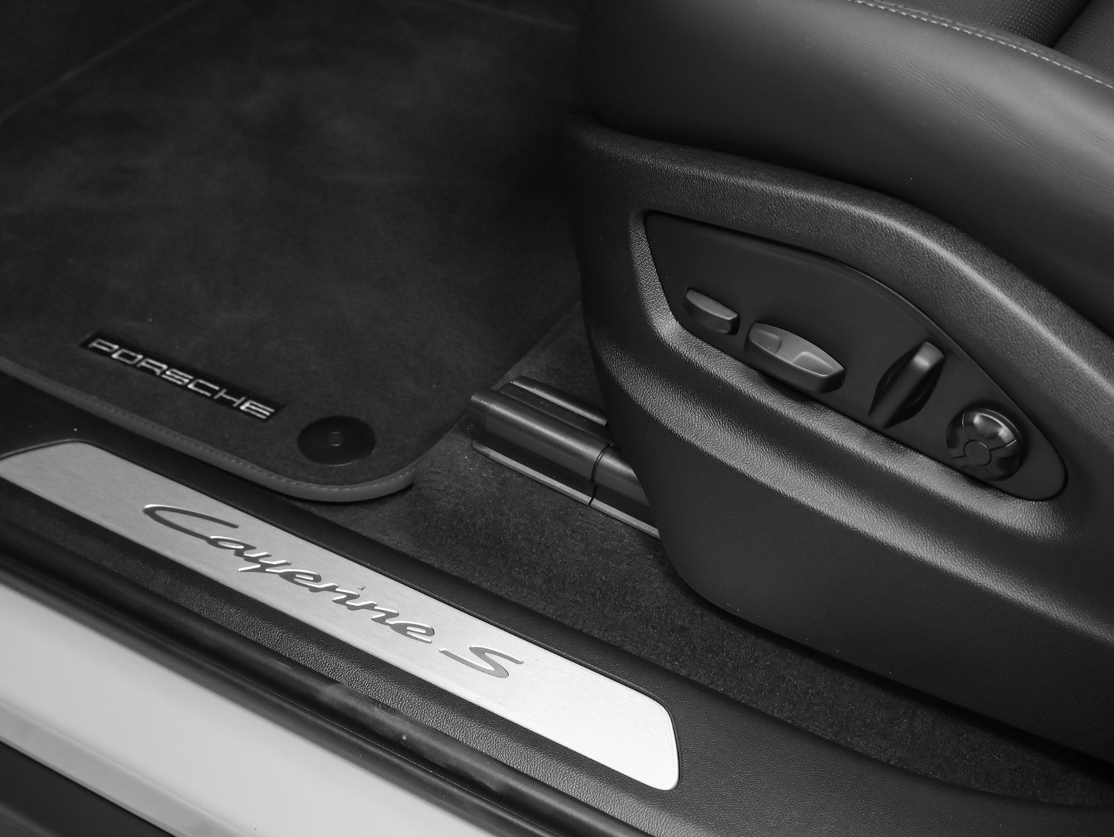 2026 Porsche Cayenne Cayenne S