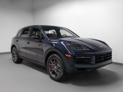 2024 Porsche Cayenne Cayenne S (MY24)