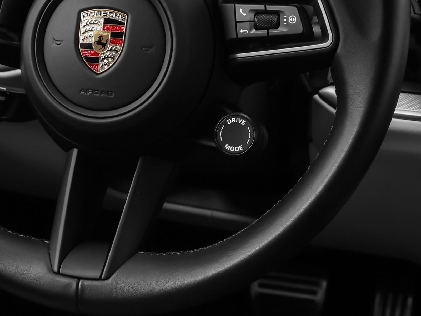 2024 Porsche Cayenne Cayenne S (MY24)