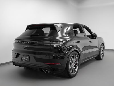 2025 Porsche Cayenne Cayenne S