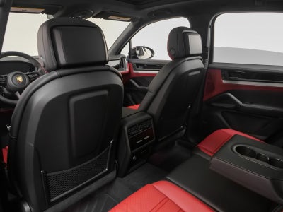 2025 Porsche Cayenne Cayenne S