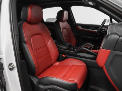 2025 Porsche Cayenne Cayenne S