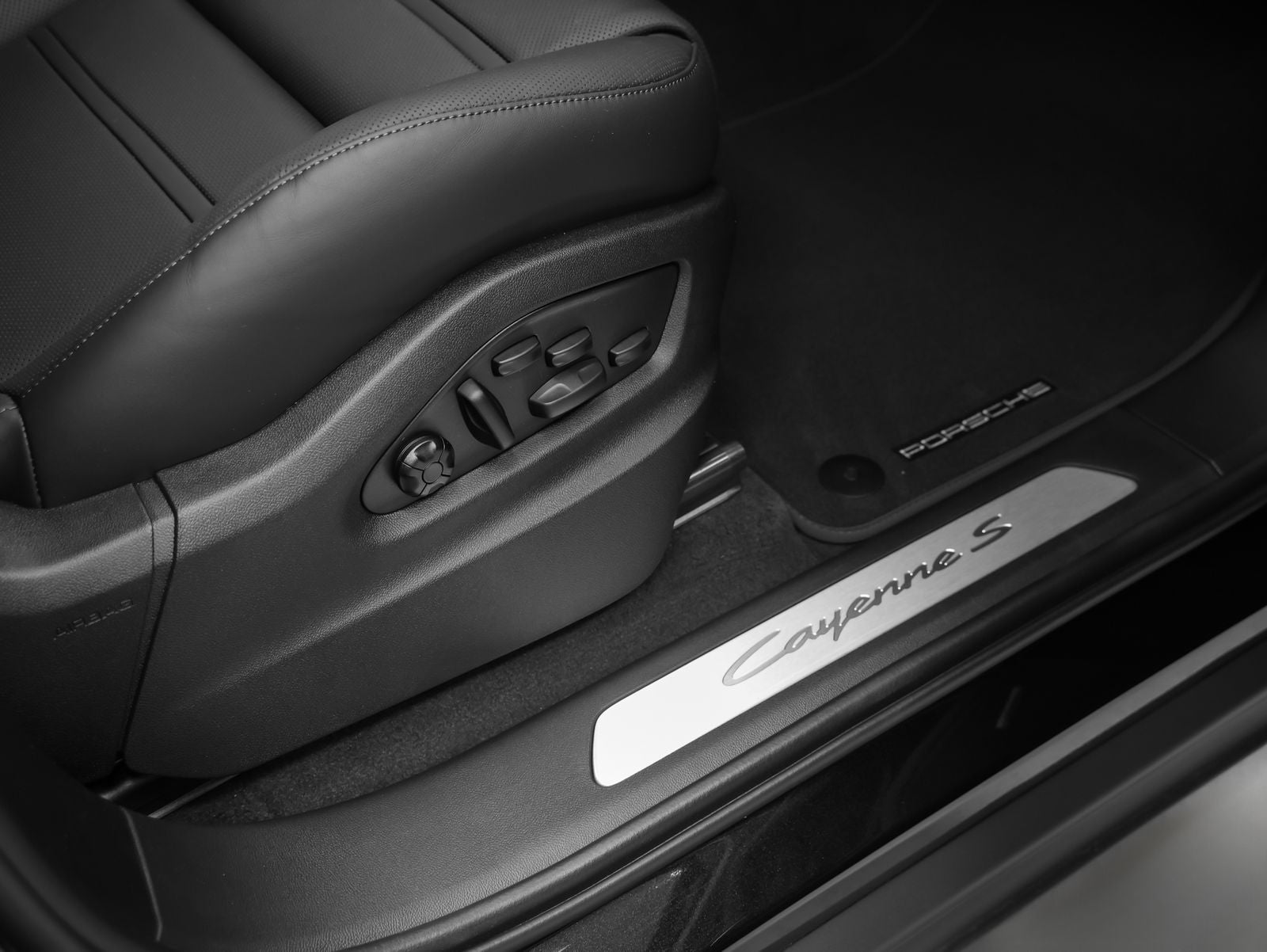 2026 Porsche Cayenne S