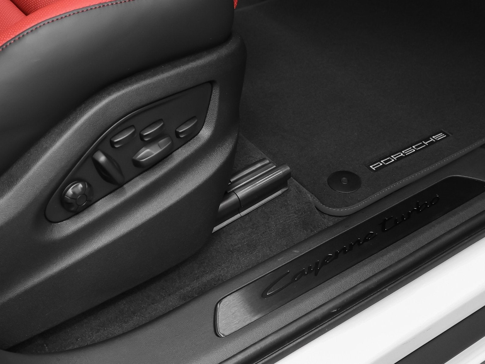 2026 Porsche Cayenne Cayenne Turbo E-Hybrid