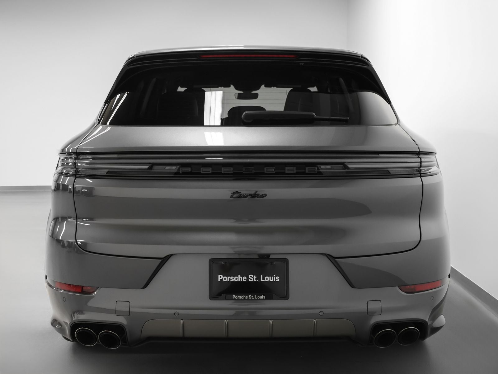 2025 Porsche Cayenne Turbo E-Hybrid