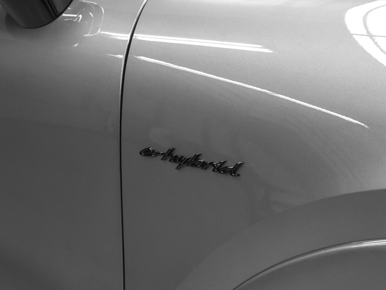 2025 Porsche Cayenne Turbo E-Hybrid