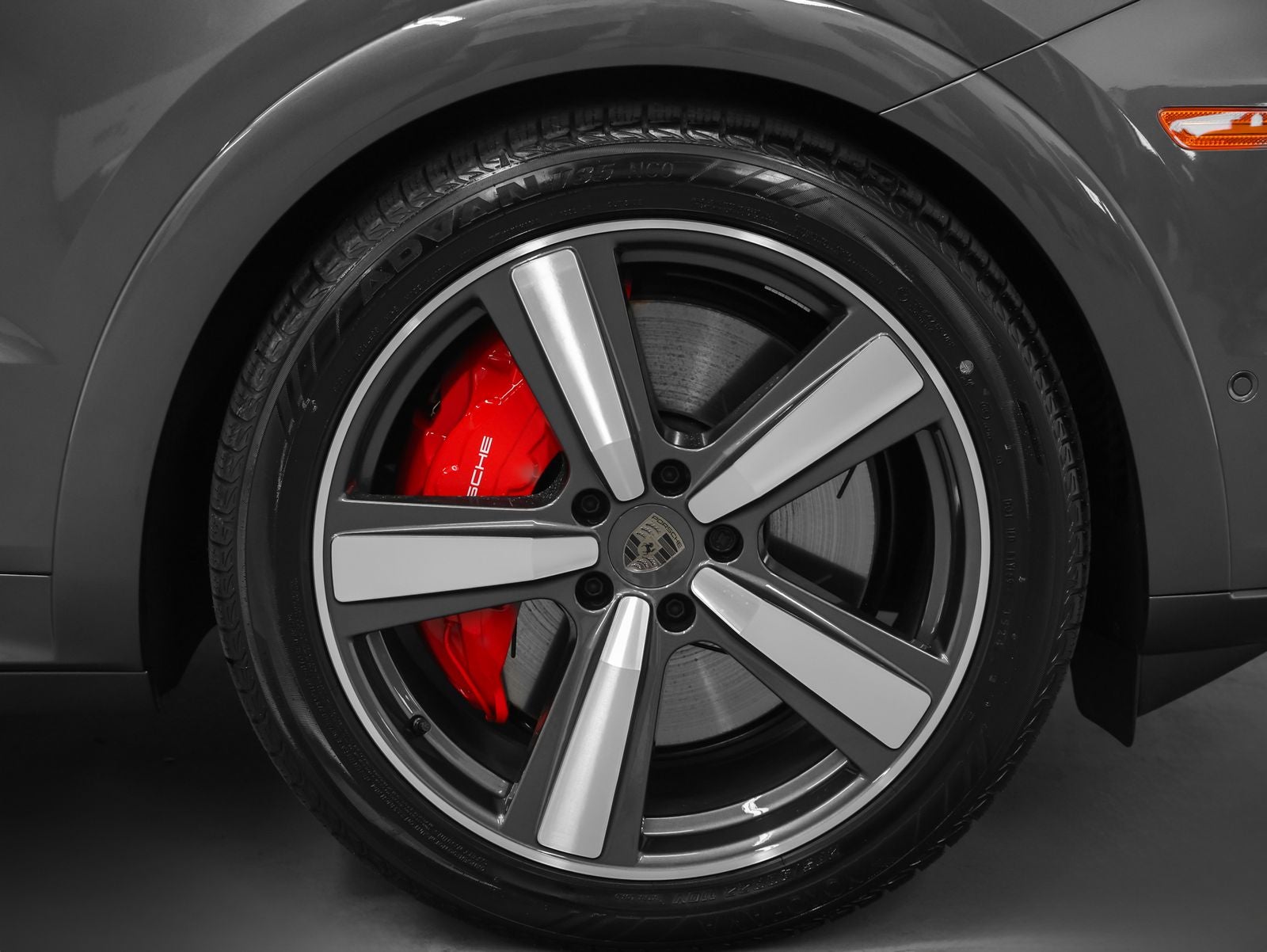 2025 Porsche Cayenne Turbo E-Hybrid