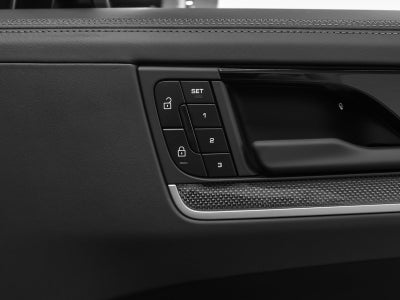 2025 Porsche Cayenne Turbo E-Hybrid