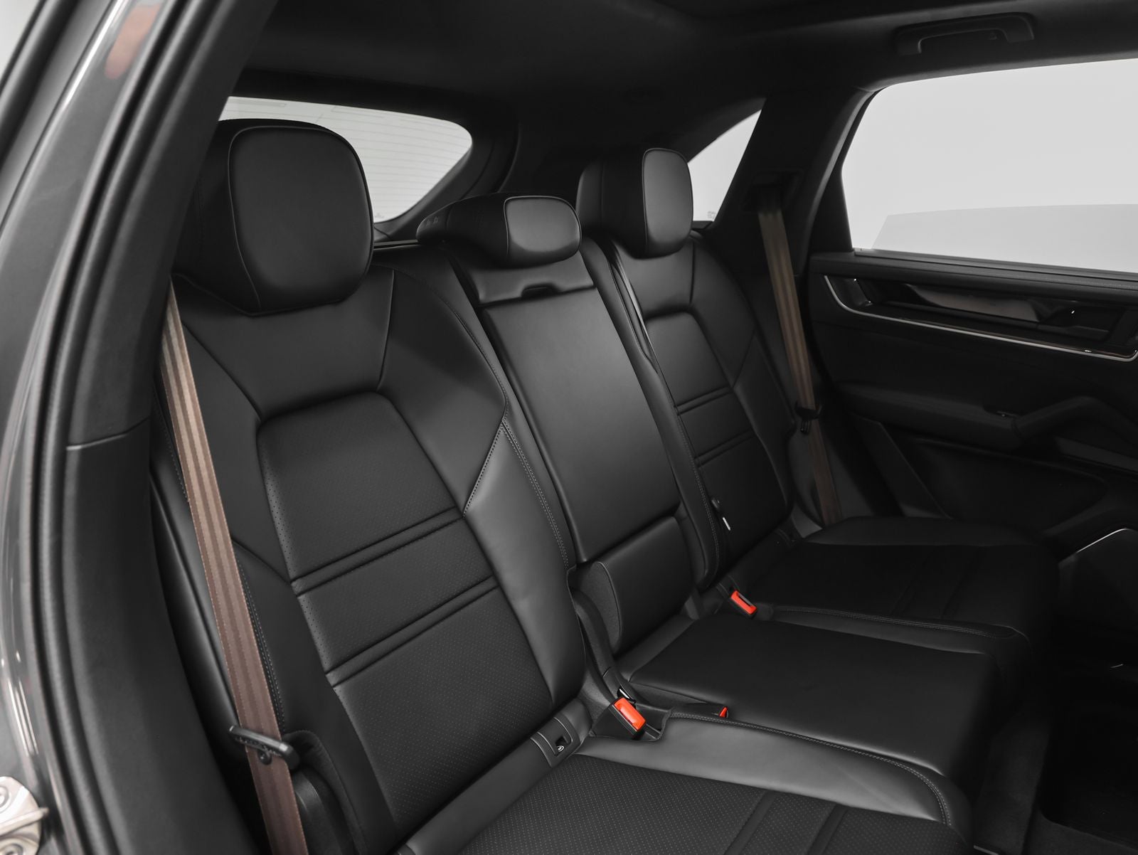 2025 Porsche Cayenne Turbo E-Hybrid