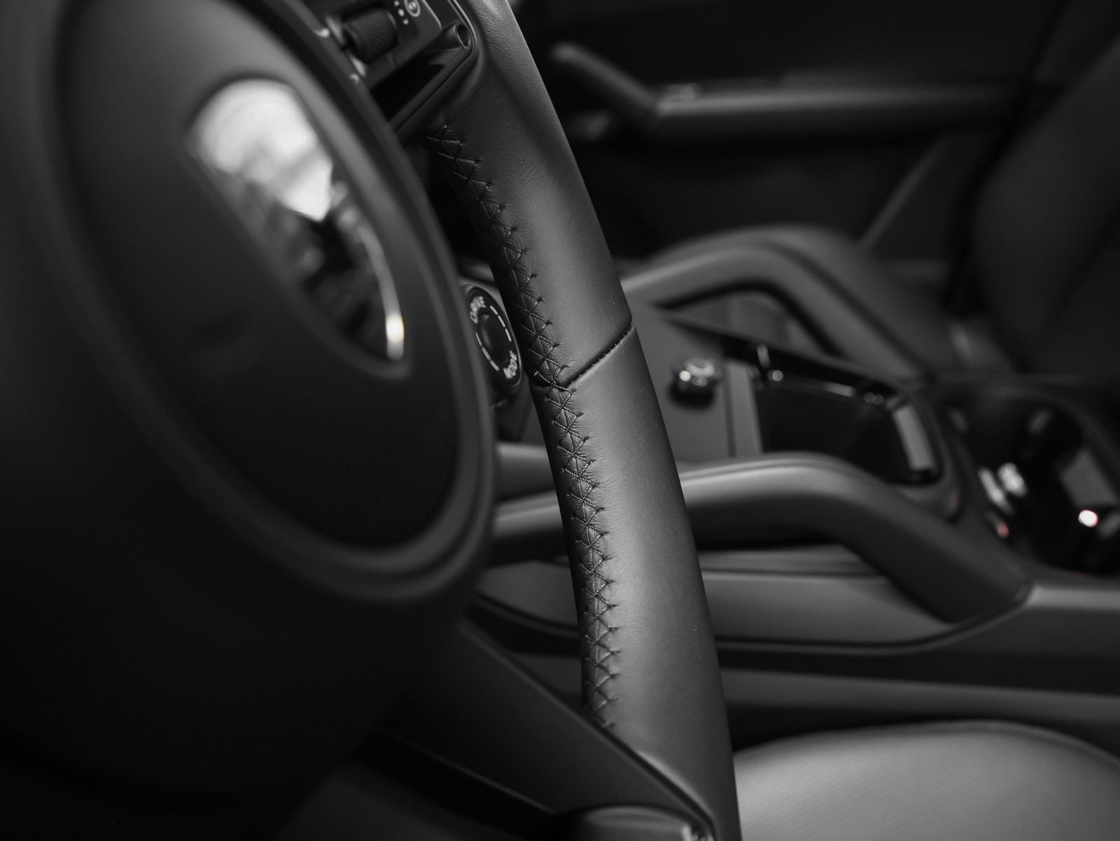 2025 Porsche Cayenne Turbo E-Hybrid