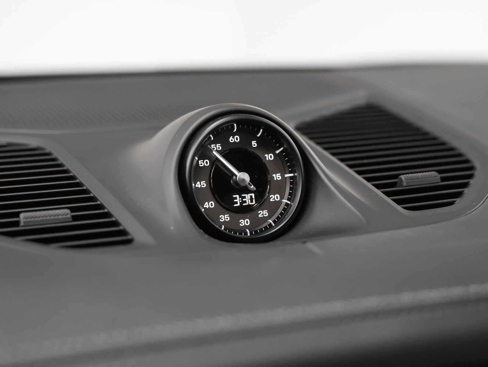 2025 Porsche Cayenne Turbo E-Hybrid