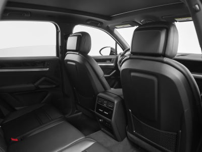 2026 Porsche Cayenne S E-Hybrid