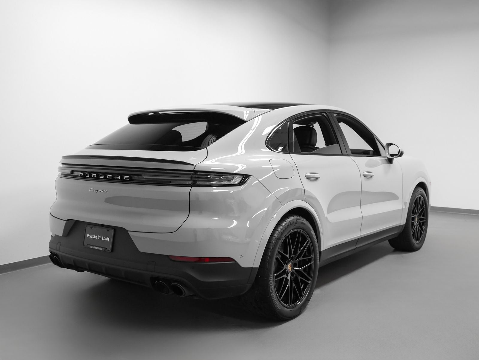 2024 Porsche Cayenne Coupe