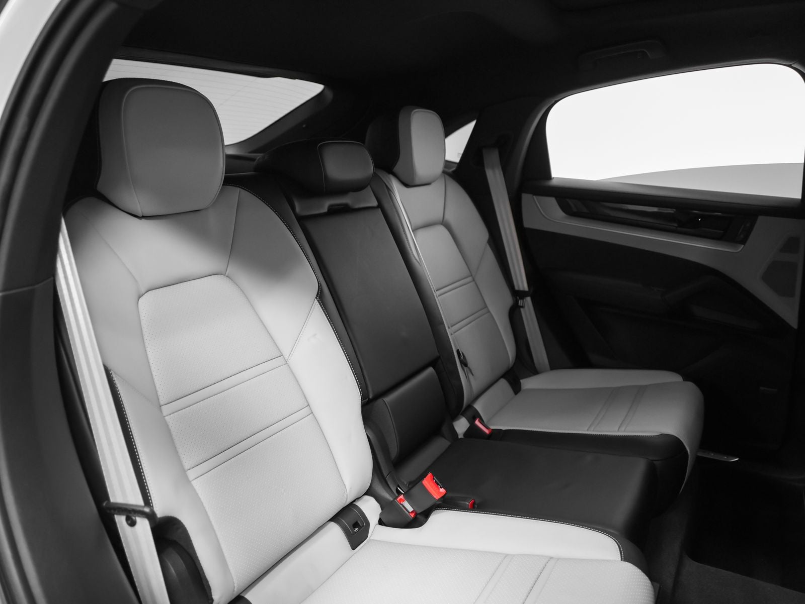 2024 Porsche Cayenne Coupe