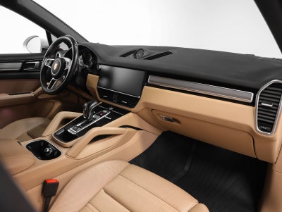 2023 Porsche Cayenne Coupe Platinum Edition