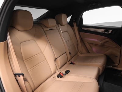 2023 Porsche Cayenne Coupe Platinum Edition
