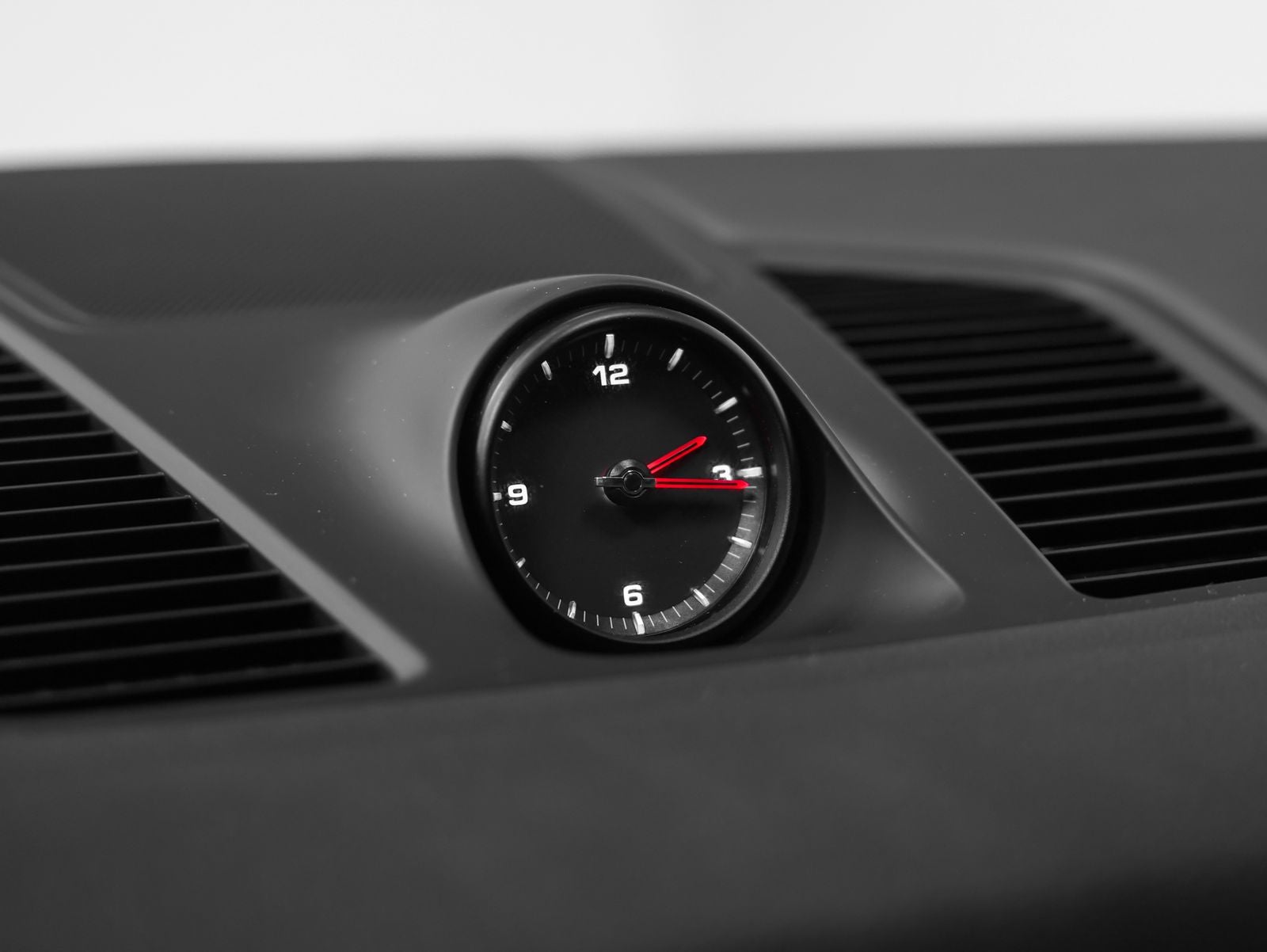 2023 Porsche Cayenne Coupe Platinum Edition